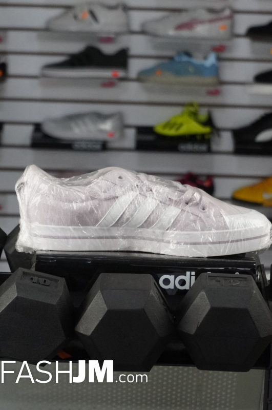  Adidas Sneakers image1